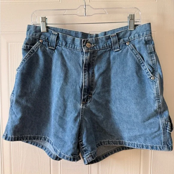 Vintage Lee Jean shorts - Picture 2 of 2